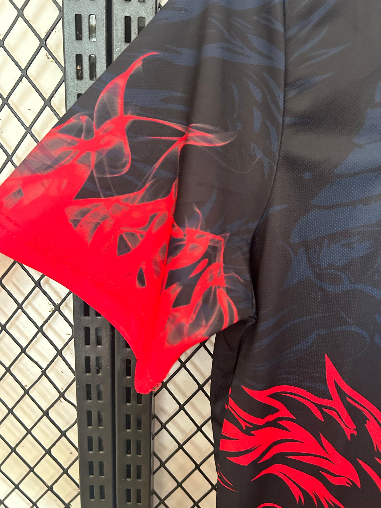 Concept Réal Dragon Rouge-Noir