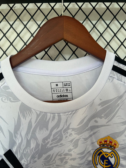 Concept Réal Dragon Bleu-Noir