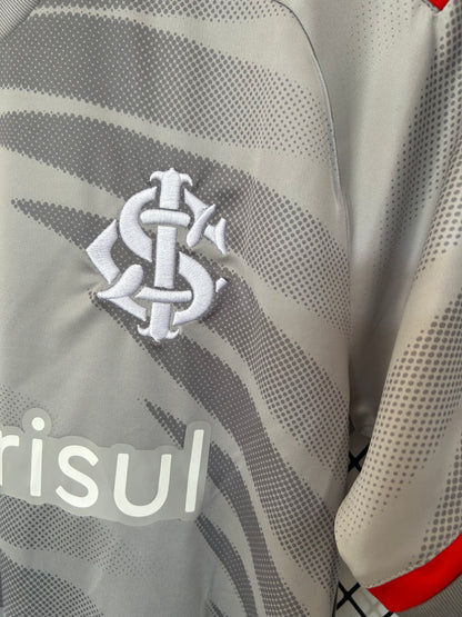 Concept Sport Club Internacional Gris