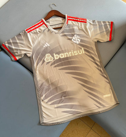 Concept Sport Club Internacional Gris